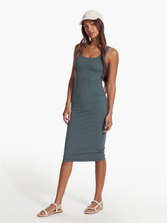 Vuori Dresses & Skirts - Vuori Lake Heather Scoop-Neck Midi Tank Dress